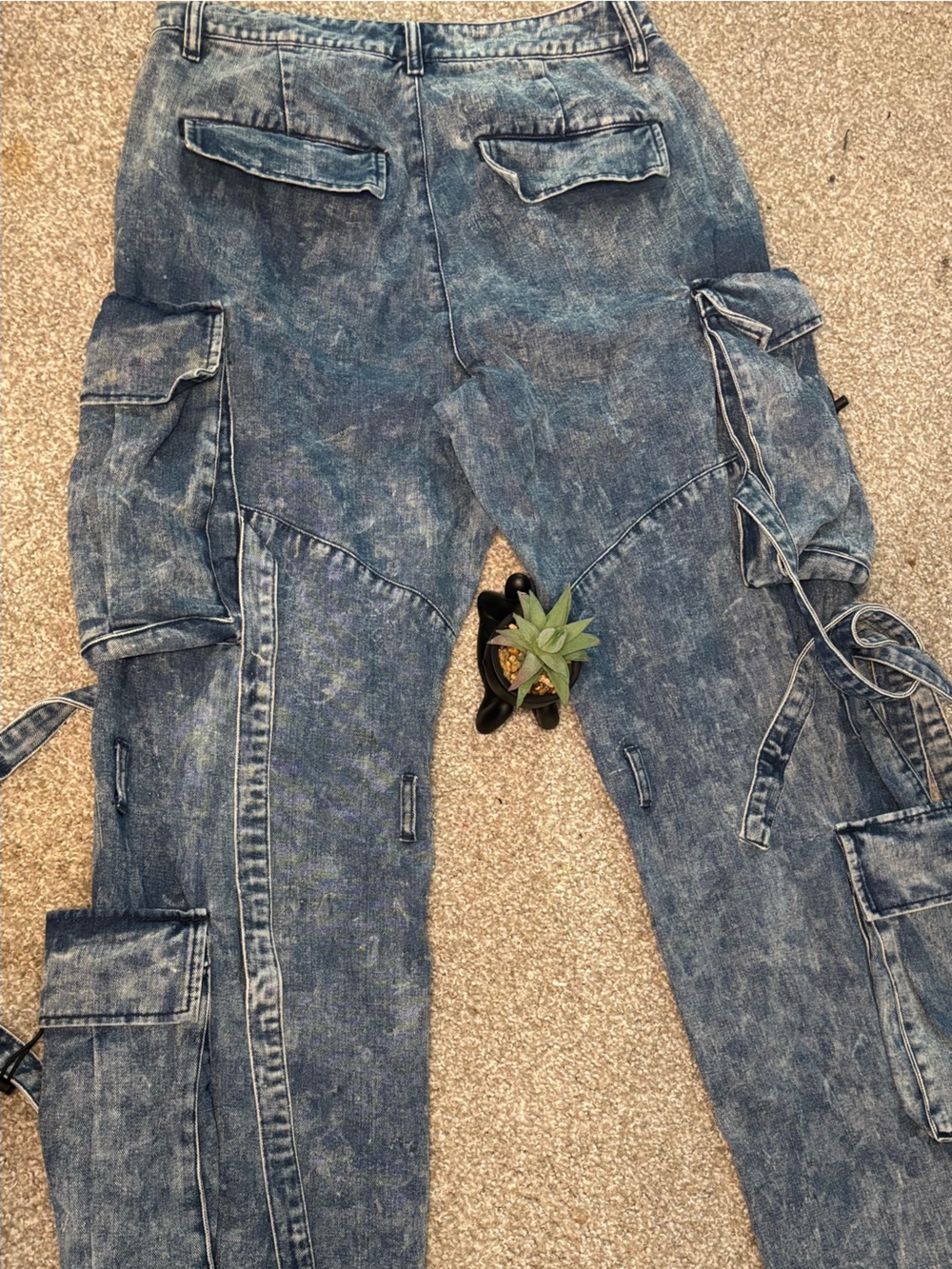 Blue Washed Women’s Cargo Jeans - Classic Utility Style - Picture 2 of 4